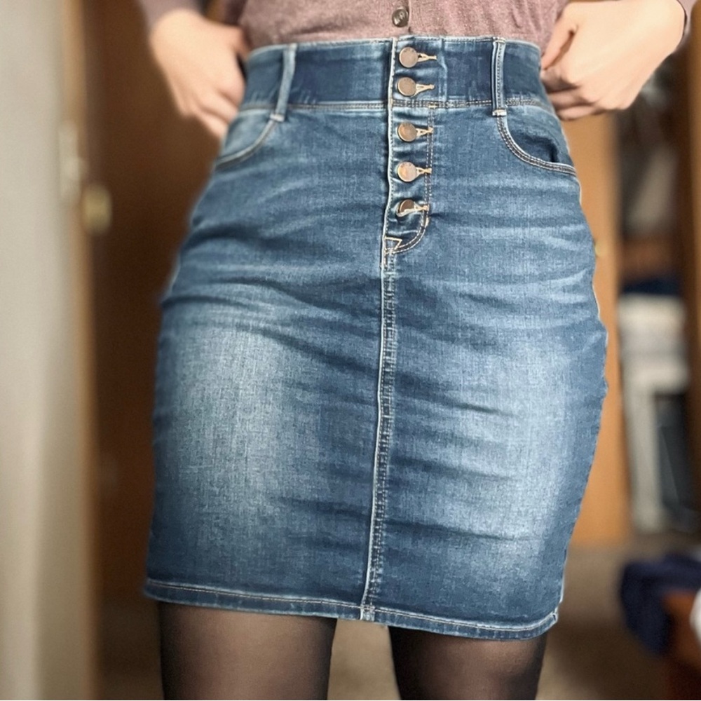 Denim Button-Up Skirt Size 8